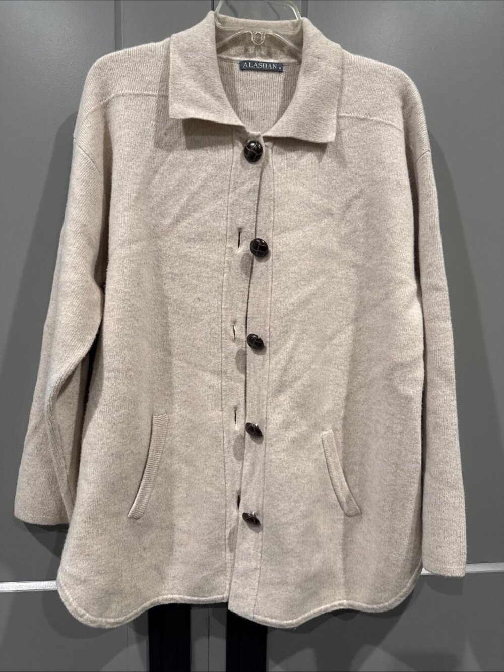 ALASHAN Womens 100% Merino Wool Beige Sweater Jacket M